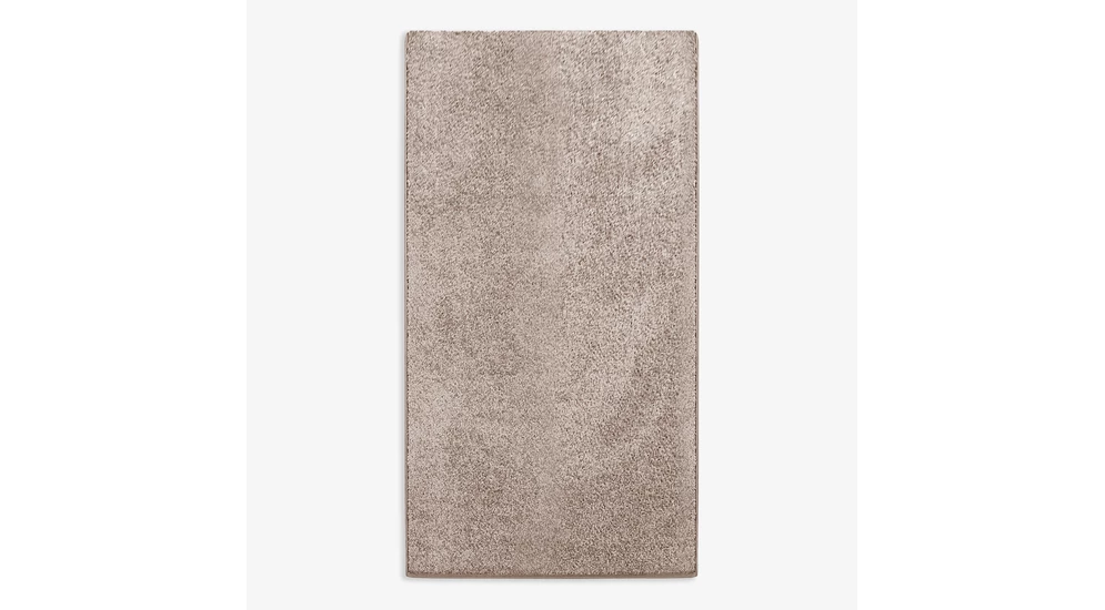 Dywan taupe CLEVER 80x150 cm wykonany z przędzy polipropylenowej.